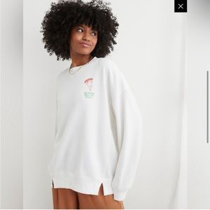 Aerie Sweatshirt in White Smiley Pizza